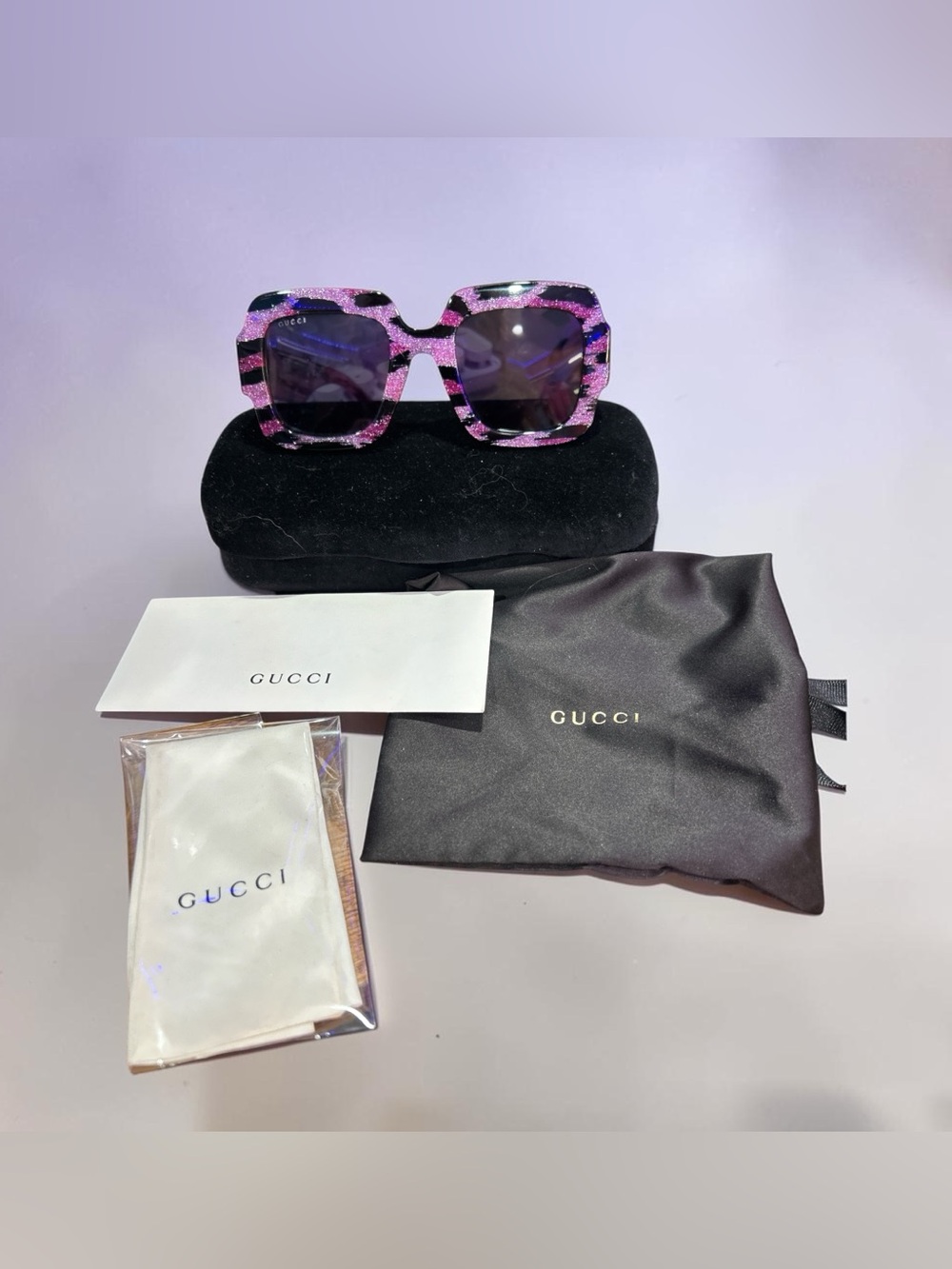 Gucci Pink Glitter Leopard 🐆 Square Sunglasses - Picture 2 of 10